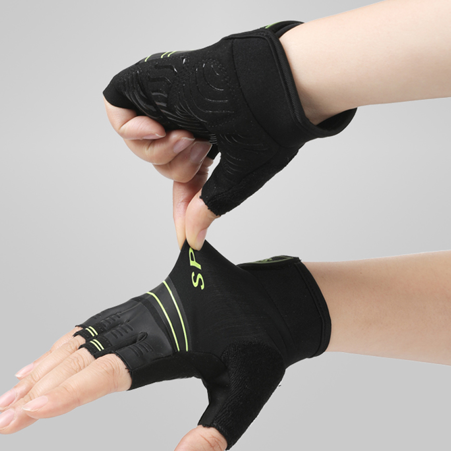 قفازات رياضية قابلة للتنفس ومض - مراجعة Sports Equipment And Names وسعره